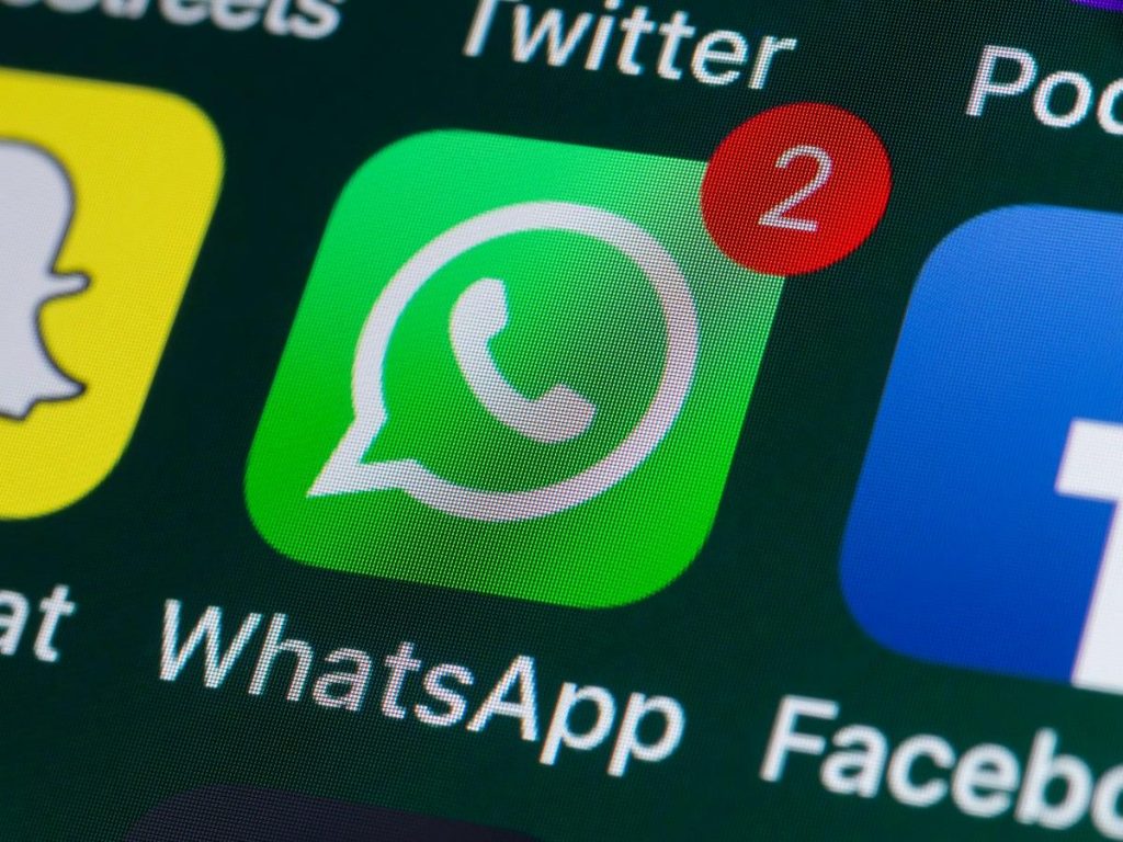 iOS/AndroidでWhatsAppをダークモードで使う方法